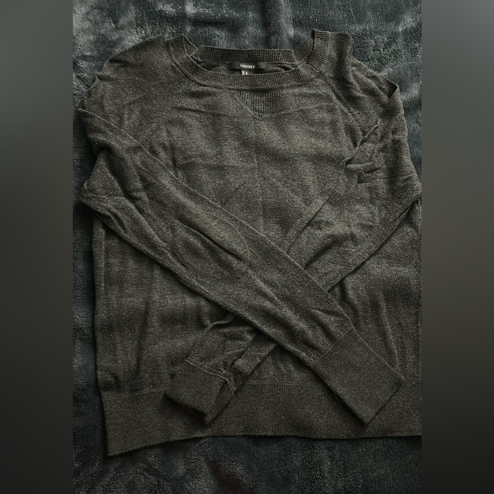 Forever 21 comfy Long sleeved top